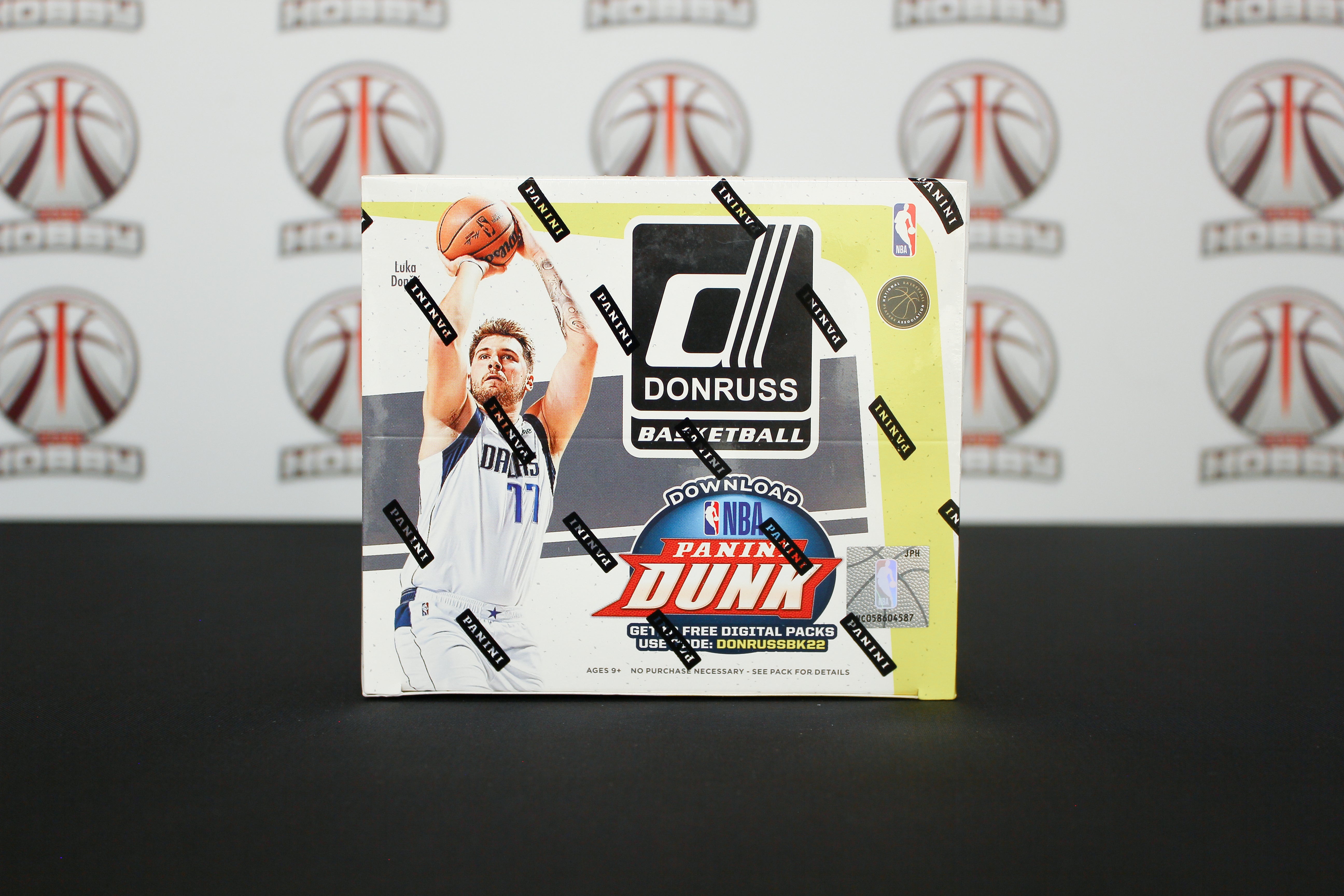 2021-22 Panini Donruss Basketball Retail Box