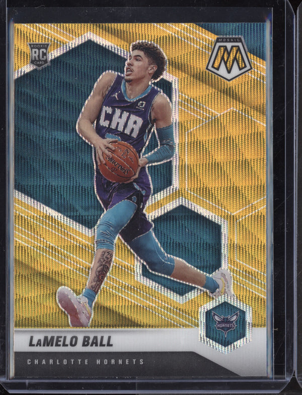 LaMelo Ball 2020-21 Panini Mosaic Gold Wave RC