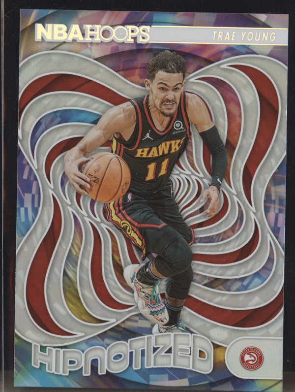 Trae Young 2022-23 Panini Hoops 10 Hipnotized