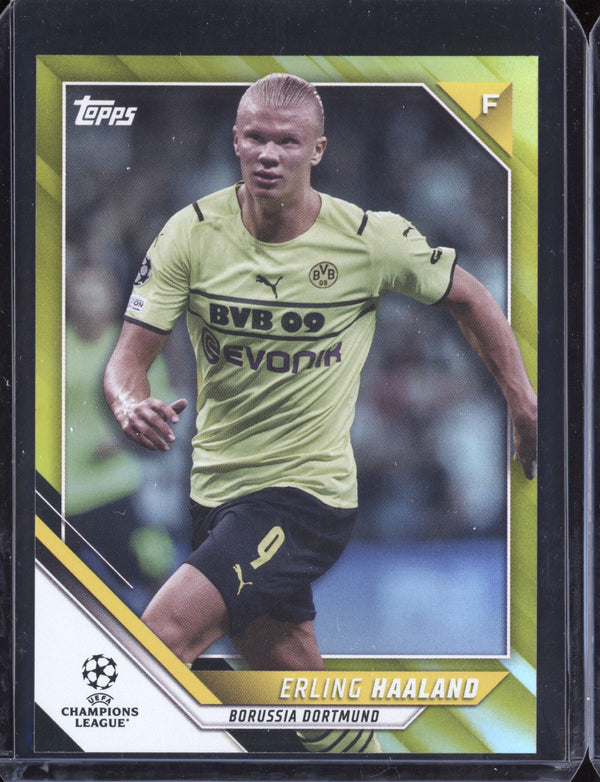 Erling Haaland 2021/22 Topps UEFA Champions League Yellow 192/250