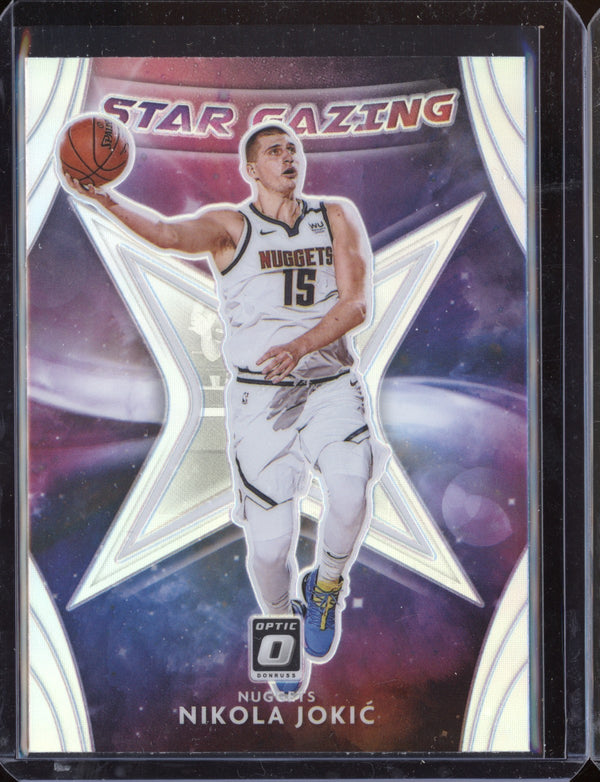 Nikola Jokić 2020-21 Panini Optic Star Gazing Holo