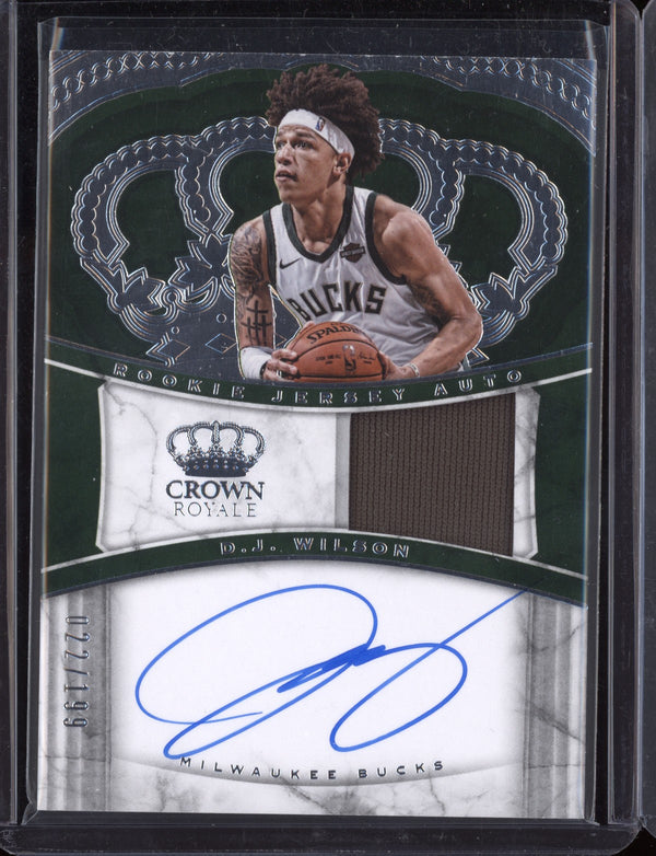 D.J. Wilson 2017-18 Panini Crown Royale Rookie Jersey Auto RC 22/199