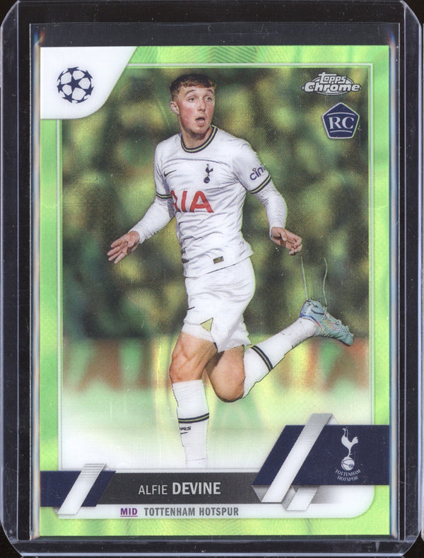 Alfie Devine 2022-23 Topps Chrome UEFA 129 Neon Green Lava RC