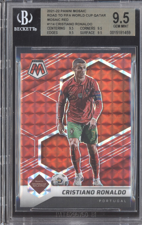 Cristiano Ronaldo 2021-22 Panini Mosaic RTWC 114 Red BGS 9.5