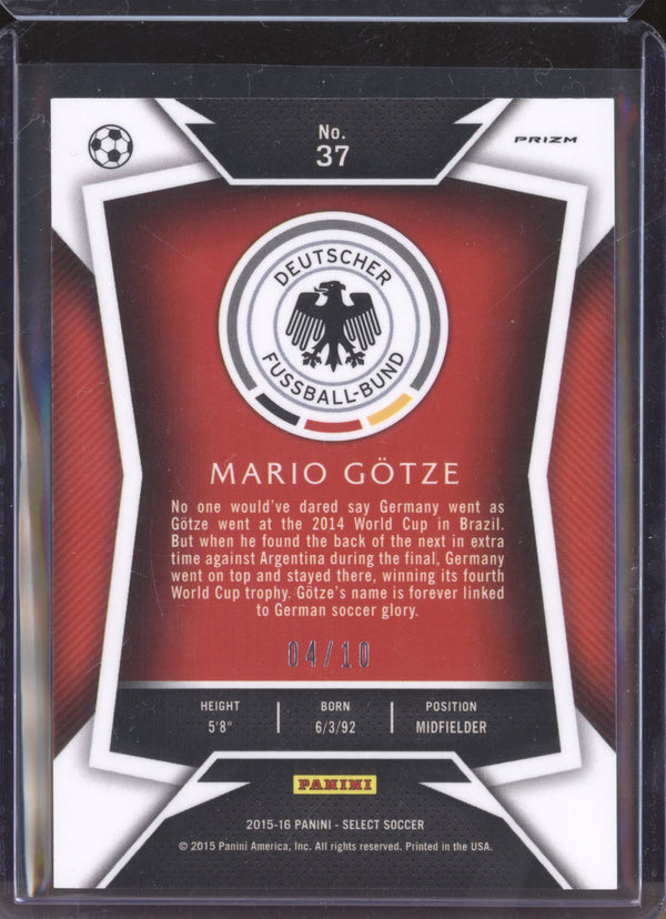 Mario Gotze 2015-16 Panini Select Soccer 37 Black & Red Jersey Gold 4/10