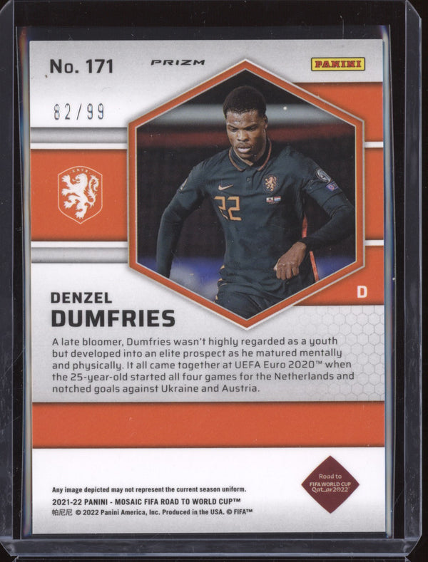 Denzel Dumfries 2021-22 Panini Mosaic World Cup 171 Blue RC 82/99