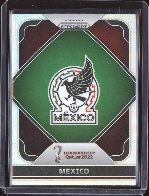 Mexico 2022 Panini Prizm World Cup 16 Team Badges Silver