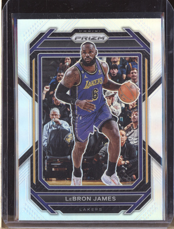 LeBron James 2022-23 Panini Prizm 134 Silver