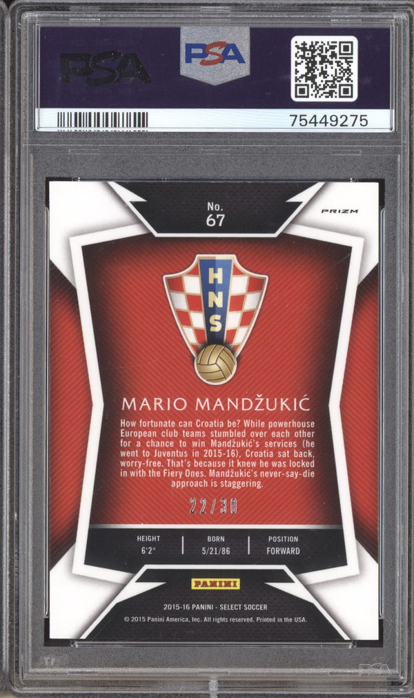 Mario Mandzukic 2015-16 Panini Select Soccer 67 Pointing Tie Dye 22/30 PSA 9