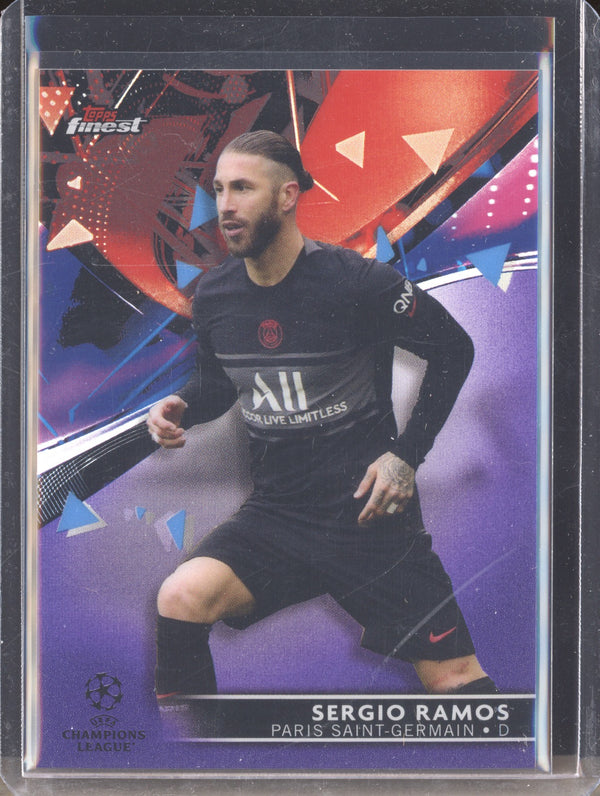 Sergio Ramos 2021-22 Topps Finest UCL 70 Purple Refractor 185/299