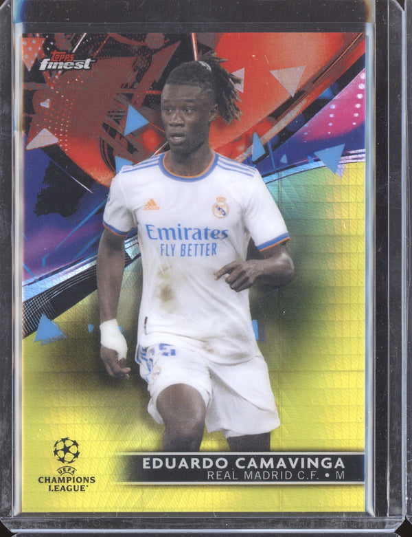 Eduardo Camavinga 2021-22 Topps Finest UCL 28 Yellow Refractor 30/250