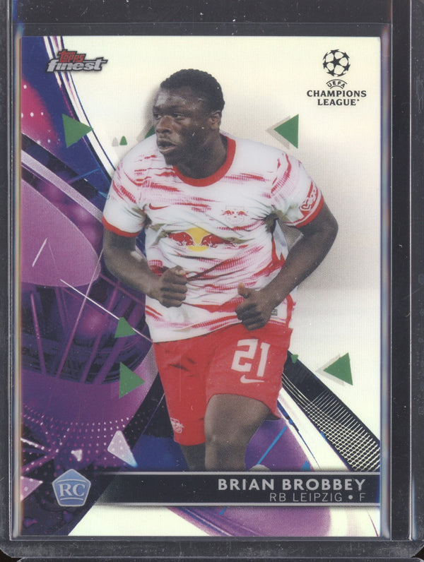 Brian Brobbey 2021-22 Topps Finest UCL 42 Refractor RC