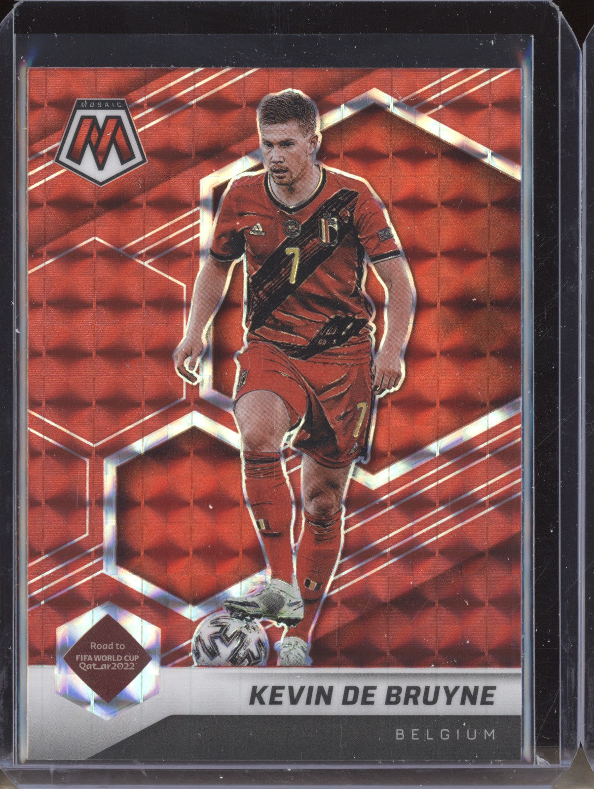 Kevin De Bruyne 2022 Panini Mosaic RTWC 194 Red - The Hobby