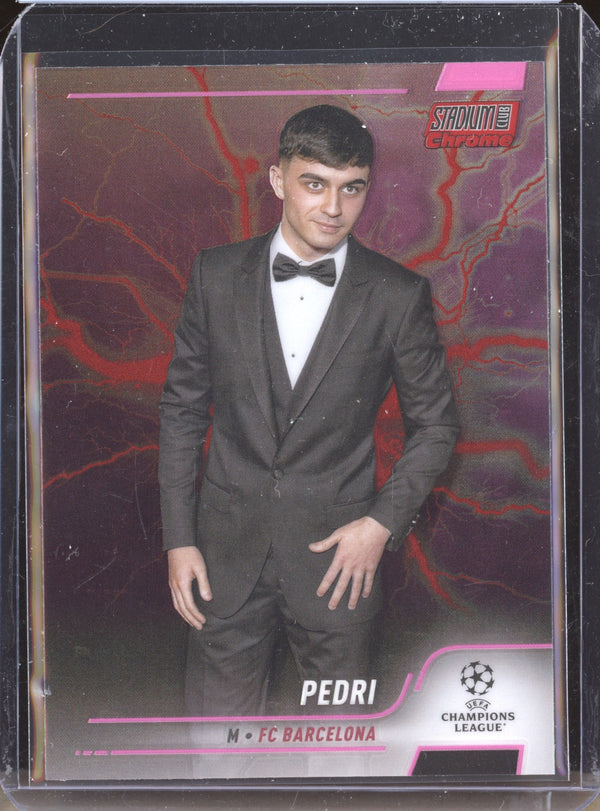 Pedri 2021-22 Topps Stadium Club Chrome UCL 16 Pink Red Electric Charge