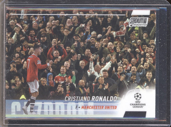 Cristiano Ronaldo 2021-22 Topps Stadium Club Chrome UCL 7 Refractor