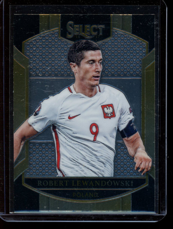 Robert Lewandowski 2016-17 Panini Select