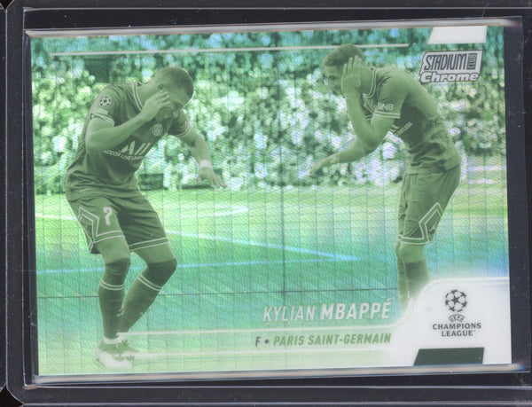 Kylian Mbappe 2021-22 Topps Stadium Club Chrome UCL 75 Night Vision 152/175