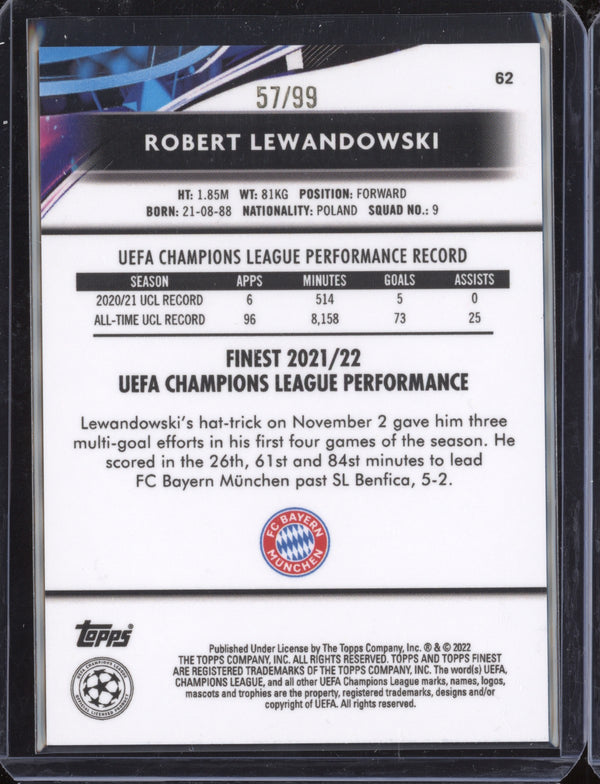 Robert Lewandowski 2021-22 Topps Finest UCL 62 Blue Vaporwave 57/99