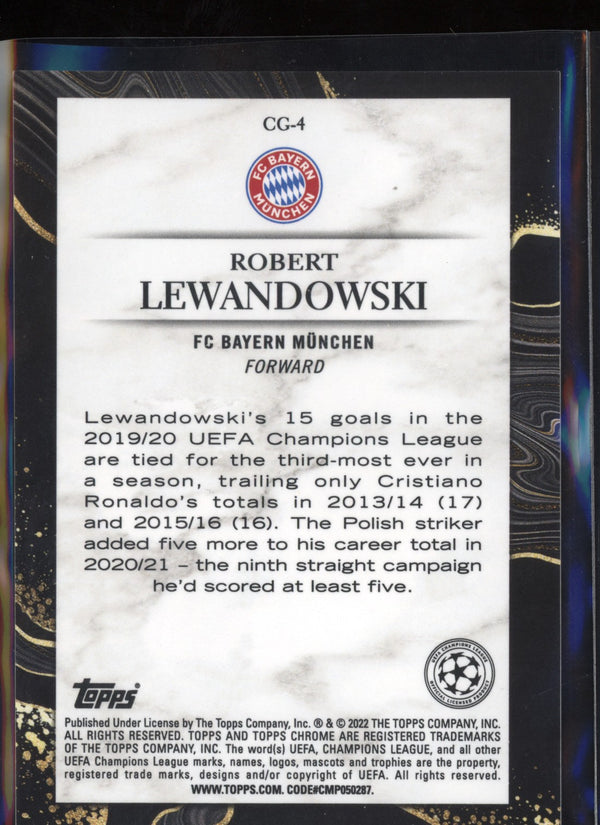 Robert Lewandowski 2021/22 Topps Chrome UCL Chasing Glory