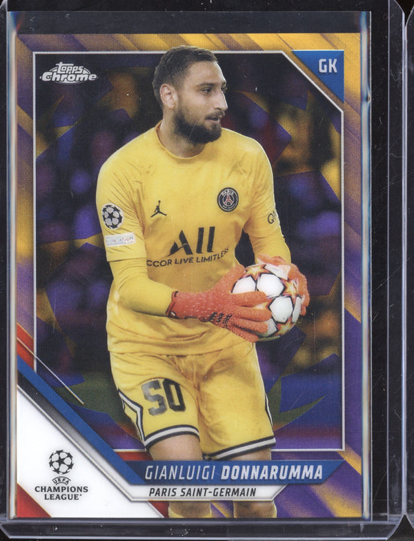 Gianluigi Donnarumma 2021/22 Topps Chrome UEFA CL Purple & Gold Starball SP