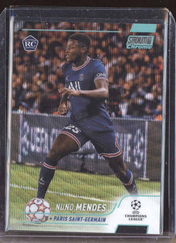 Nuno Mendes 2021-22 Topps Stadium Club Chrome UCL 25 Aqua Wave 20/250