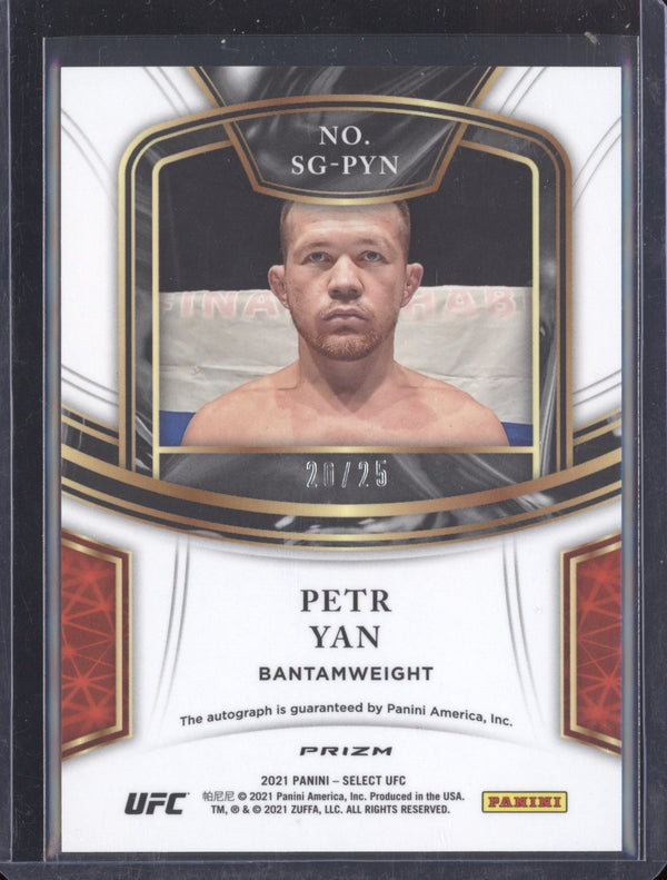 Petr Yan 2021 Panini Select UFC Signatures Tie-Dye 20/25